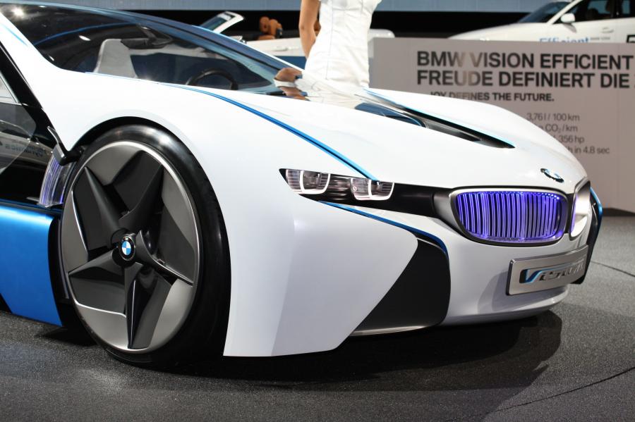  BMW Vision EfficientDynamics Concept 2009 года  (фото 125 из 206)